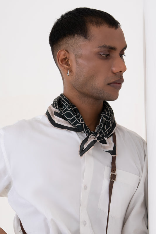 Maze Scarf - Tushe - Let’s not run after what’s fleeting.