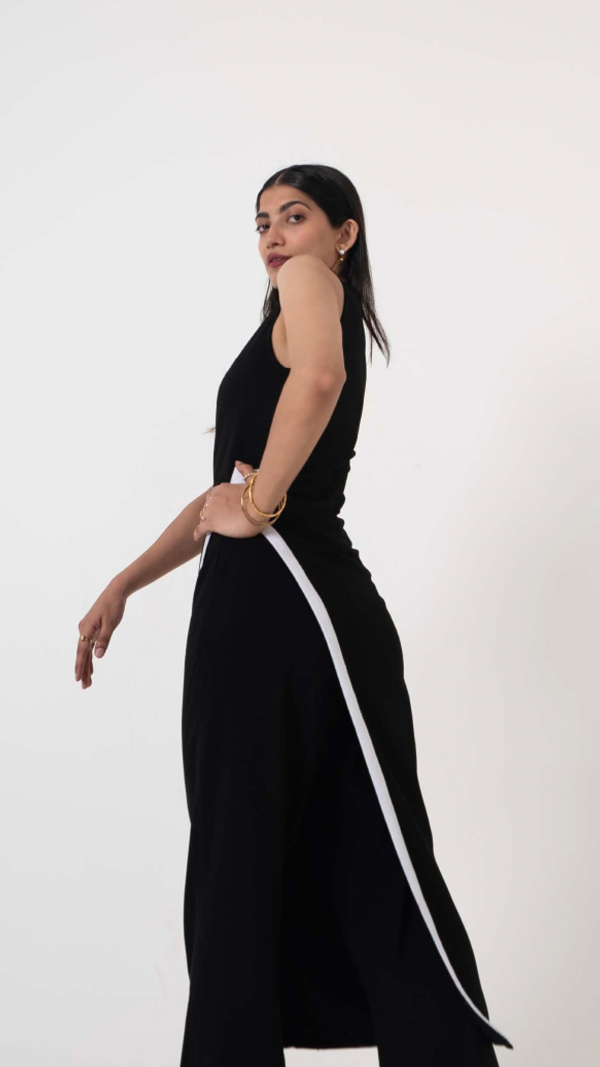 The Charlotte set - Tushe - Let’s not run after what’s fleeting.
