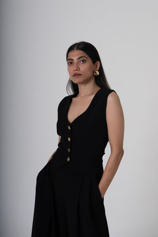 Black Vivian Waistcoat - Tushe - Let’s not run after what’s fleeting.
